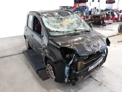 Veículo de Sucata FIAT PANDA (319) Lounge do ano 2013 alimentado 169A4000