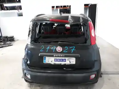 Veículo de Sucata fiat panda (319) lounge do ano 2013 alimentado 169a4000