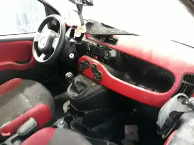 Veículo de Sucata fiat panda (319) lounge do ano 2013 alimentado 169a4000