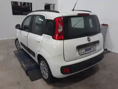 Veículo de Sucata fiat panda (319) lounge do ano 2016 alimentado 169a4000