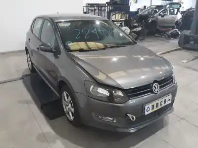 Vehículo de desguace VOLKSWAGEN POLO (6R1) 1.4 FSI del año 2010 con motor CGG