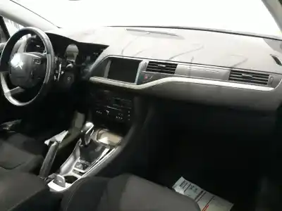 Scrapping Vehicle citroen c5 iii break (rw_) 1.6 hdi 110 of the year 2011 powered 9hr