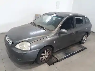 Veículo de Sucata kia rio ipanema berlina do ano 2004 alimentado a5d