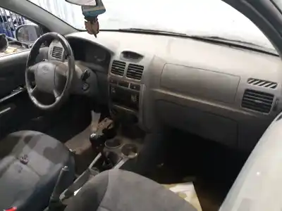 Veículo de Sucata kia rio ipanema berlina do ano 2004 alimentado a5d