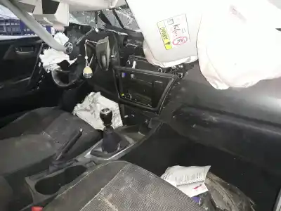 Veículo de Sucata toyota auris active do ano 2014 alimentado 1ad