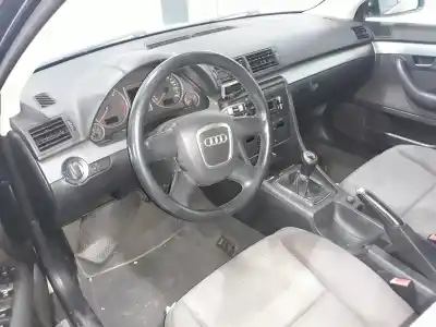 Veículo de Sucata audi a4 avant (8e) 2.0 tdi do ano 2005 alimentado blb