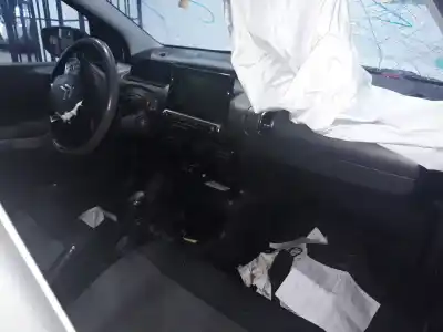 Veículo de Sucata citroen c4 cactus business do ano 2015 alimentado bh02