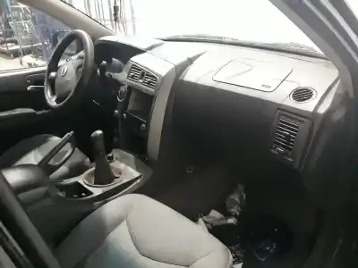 Sloopvoertuig ssangyong kyron 200 xdi limited van het jaar 2006 aangedreven d20dt