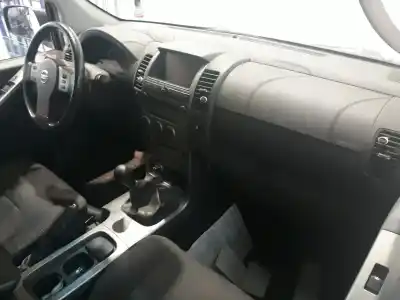 Veículo de Sucata nissan pathfinder (r51) 2.5 dci diesel cat do ano 2006 alimentado yd25