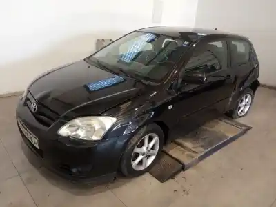 Veicolo di demolizione toyota corolla (_e12_) 2.0 d-4d (cde120r_ cde120l_) dell'anno 2005 alimentato 1cdftv