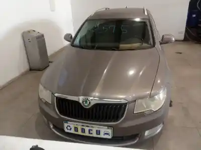Здавання транспортного засобу skoda superb combi (3t5) ambition року 2010 потужний bmp