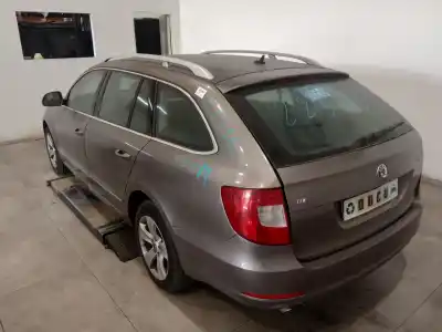 Здавання транспортного засобу skoda superb combi (3t5) ambition року 2010 потужний bmp