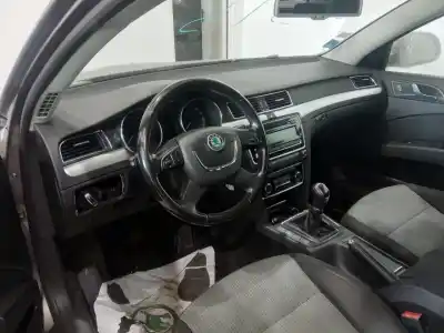 Здавання транспортного засобу skoda superb combi (3t5) ambition року 2010 потужний bmp
