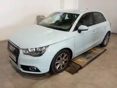 Veículo de Sucata audi a1 sportback (8xa) attraction do ano 2012 alimentado cayb