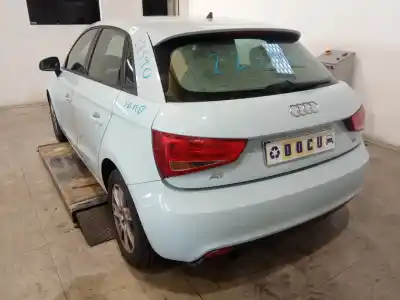 Veículo de Sucata audi a1 sportback (8xa) attraction do ano 2012 alimentado cayb