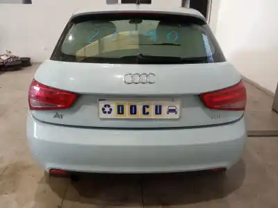 Veículo de Sucata audi a1 sportback (8xa) attraction do ano 2012 alimentado cayb