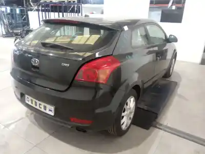 Scrapping Vehicle kia pro cee'd (ed) 1.6 crdi 115 of the year 2009 powered d4fb