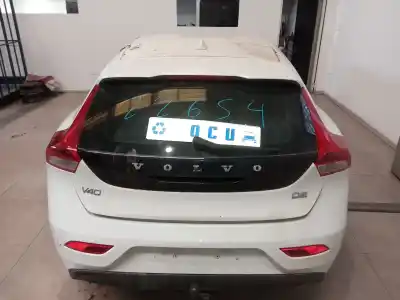 Veículo de Sucata volvo v40 kinetic do ano 2014 alimentado d4162t