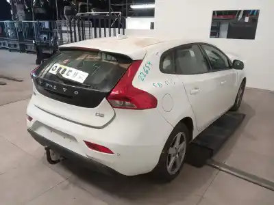 Veículo de Sucata volvo v40 kinetic do ano 2014 alimentado d4162t