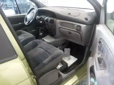 Здавання транспортного засобу renault scenic (ja..) 1.9 dci authentique року 2000 потужний f9q732
