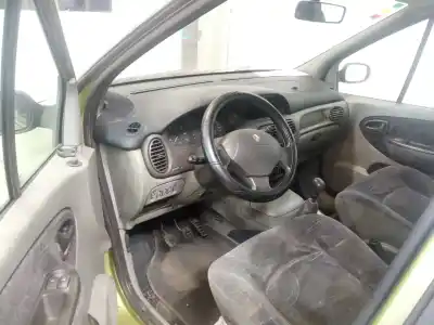 Здавання транспортного засобу renault scenic (ja..) 1.9 dci authentique року 2000 потужний f9q732