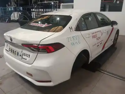 Veicolo di demolizione toyota corolla (e21) hybrid active dell'anno 2023 alimentato 2zr