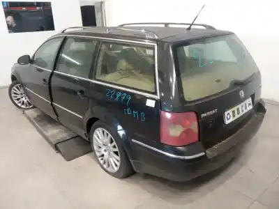Scrapping Vehicle volkswagen passat variant (3b6) comfortline of the year 2004 powered avf