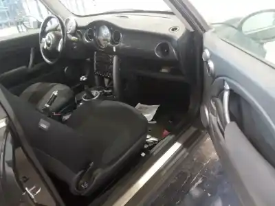 Veículo de Sucata bmw mini (r50,r53) cooper do ano 2005 alimentado w10b16a