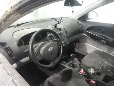 Scrapping Vehicle kia cee´d concept of the year 2008 powered d4fbl