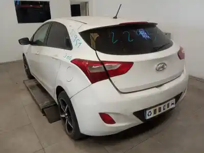 Veicolo di demolizione hyundai i30 (gd) 1.6 crdi dell'anno 2012 alimentato d4fb