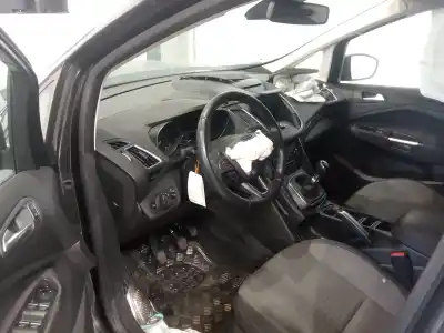 Veicolo di demolizione ford grand c-max (ceu) titanium dell'anno 2018 alimentato xwdg