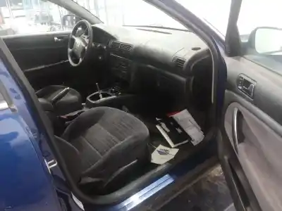 Veículo de Sucata volkswagen passat b5.5 (3b3) 1.9 tdi do ano 2003 alimentado awx