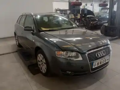 Veículo de Sucata AUDI A4 AVANT (8E) 2.0 TDI do ano 2006 alimentado BRE