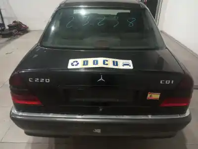 Veículo de Sucata mercedes-benz clase c (w202) c 220 cdi (202.133) do ano 1998 alimentado om 611.960