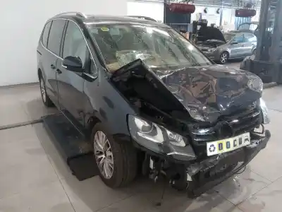 Vehículo de desguace VOLKSWAGEN SHARAN (7N1)  del año 2013 con motor CFG