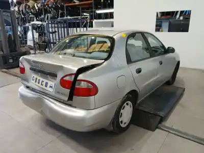 Scrapping Vehicle daewoo lanos sedán (klat) 1.3 of the year 1999 powered a13sms