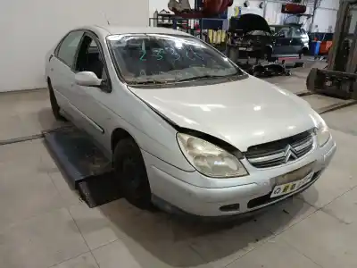 Véhicule à la ferraille citroen c5 i (dc_) 1.8 16v (dc6fzb, dc6fze) de l'année 2001 alimenté 6fz (ew7j4)
