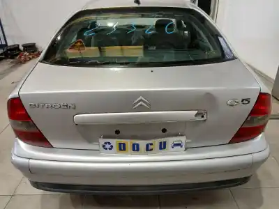 Véhicule à la ferraille citroen c5 i (dc_) 1.8 16v (dc6fzb, dc6fze) de l'année 2001 alimenté 6fz (ew7j4)