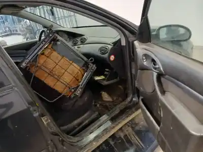 Здавання транспортного засобу ford focus i (daw, dbw) 1.8 tdci року 2003 потужний ffda