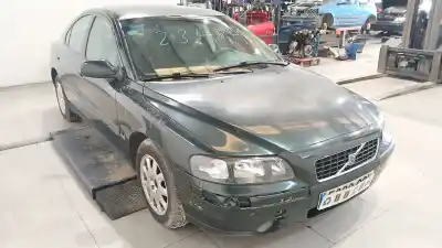 Veículo de Sucata volvo s60 i (384) 2.4 do ano 2002 alimentado b5244s