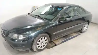 Veículo de Sucata volvo s60 i (384) 2.4 do ano 2002 alimentado b5244s