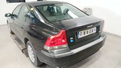 Veículo de Sucata volvo s60 i (384) 2.4 do ano 2002 alimentado b5244s