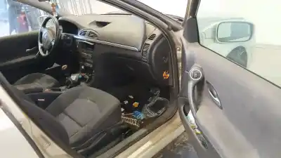 Véhicule à la ferraille renault laguna ii (bg0/1_) 1.9 dci (bg1a, bg1v) de l'année 2006 alimenté f9q758 Véhicule à la ferraille renault laguna ii (bg0/1_) 1.9 dci (bg1a, bg1v) de l'année 2006 alimenté f9q758