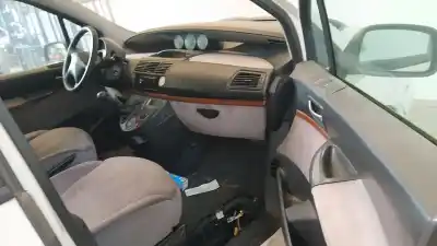 Здавання транспортного засобу citroen c8 (ea_, eb_) 2.2 hdi року 2003 потужний 4hw Здавання транспортного засобу citroen c8 (ea_, eb_) 2.2 hdi року 2003 потужний 4hw