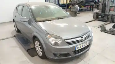 Veículo de Sucata opel astra h (a04) 1.7 cdti (l48) do ano 2004 alimentado z17dth