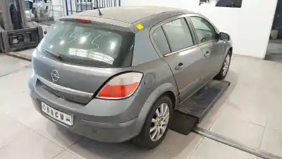Veículo de Sucata opel astra h (a04) 1.7 cdti (l48) do ano 2004 alimentado z17dth