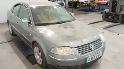 Veículo de Sucata volkswagen passat b5.5 (3b3) 1.9 tdi do ano 2002 alimentado avf