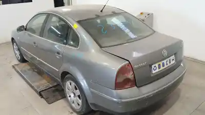 Veículo de Sucata volkswagen passat b5.5 (3b3) 1.9 tdi do ano 2002 alimentado avf