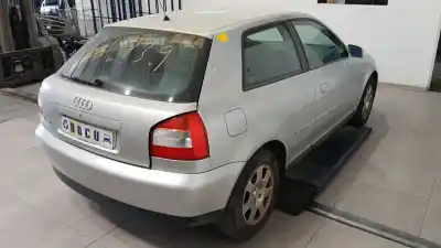 Veículo de Sucata audi a3 (8l1) 1.6 do ano 2001 alimentado avu
