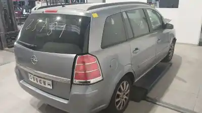 Veículo de Sucata opel zafira / zafira family b (a05) 1.9 cdti (m75) do ano 2006 alimentado z19dth
